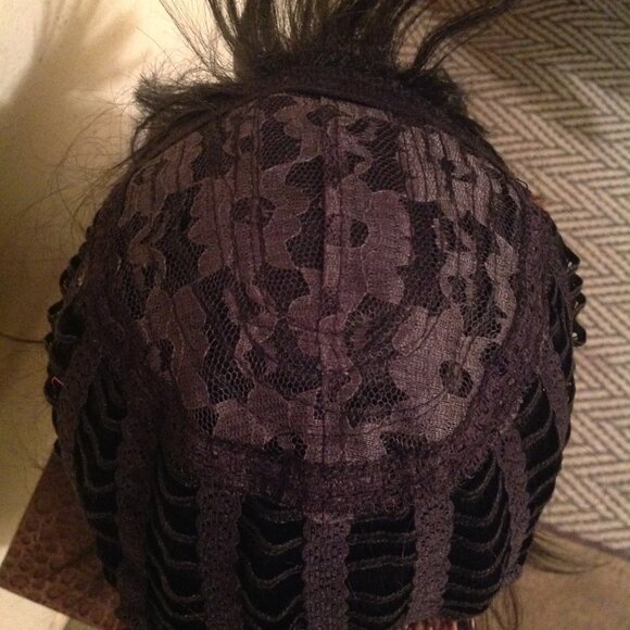 **NEW NEVER WORN** Short Straight Bob Synthetic Wig Black - Picture 6 of 10